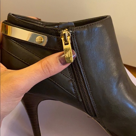 NEW Marc Fisher booties - Picture 6 of 8